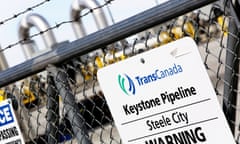 FILE PHOTO -- A TransCanada Keystone Pipeline pump station operates outside Steele City, Nebraska March 10, 2014. REUTERS/Lane Hickenbottom/File Photo