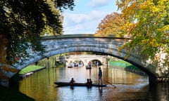 Students on the river Cam under the bridge at King’s College, Cambridge University.