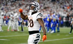 Cincinnati Bengals running back Joe Mixon celebrates after scoring the game’s first touchdown against the Los Angeles Rams