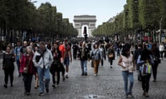 Pedestrians on the Champs-Élysées in Paris during Journée Sans Voiture on 25 September