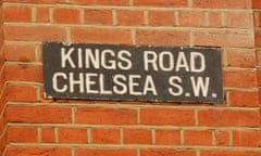 A sign for Kings Road in London with no apostrophe.