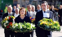 Tessa Jowell and Gordon Brown lay wreaths at King's Cross station in 2007 in memory of the victims killed in the 2005 London bombings