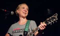 Throwing Muses Perform In Glasgow<br>GLASGOW, UNITED KINGDOM - SEPTEMBER 17: Kristin Hersh of Throwing Muses performs on stage at Oran Mor on September 17, 2014 in Glasgow, United Kingdom. (Photo by Ross Gilmore/Redferns via Getty Images)
