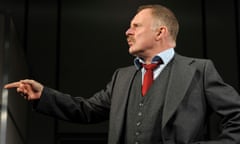 Robert Glenister