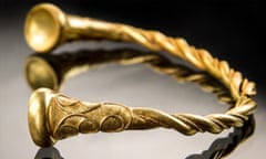 LEEKFRITH TORCS  artifacts