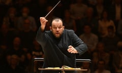 Andris Nelsons conducts the Gewandhausorchester Leipzig Orchestra as they perform Richard Strauss at the Barbican Hall