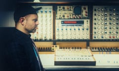 DJ Shadow