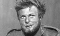 MIKE SADLER (1920-2024) British Army officer and member of the SAS and Long Range Desert Group who was famed for his navigational skills.<br>2WAM4FG MIKE SADLER (1920-2024) British Army officer and member of the SAS and Long Range Desert Group who was famed for his navigational skills.