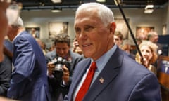 Former US Vice President Mike Pence visits New Hampshire<br>epa10125728 Former US Vice President Mike Pence talks with a member of the audience during a visit to the 'Politics and Eggs,' business gathering of the New Hampshire Institute of Politics, at St Anselm College in Manchester, New Hampshire, USA, 17 August 2022. Pence was on a one-day visit to the State of New Hampshire to campaign for local Republican candidates and address Republican voters ahead of the 2022 midterm elections. EPA/CJ GUNTHER