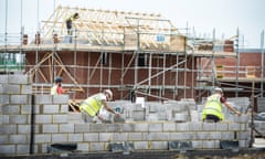 Lack of construction workers after Brexit<br>File photo dated 25/08/16 of workers on a building site, as the British Property Federation has warned that Government efforts to address the housing crisis will falter if strict post-Brexit immigration controls result in fewer construction workers coming to the UK. PRESS ASSOCIATION Photo. Issue date: Monday May 29, 2017. The organisation’s chief executive Melanie Leech told the Press Association that access to talent following Britain’s divorce from the bloc is the most pressing concern for property firms. See PA story CITY BPF. Photo credit should read: Ben Birchall/PA Wire