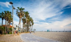 Bike path along the beach in Venice