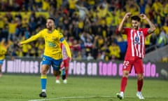 Kirian Rodríguez celebrates after putting Las Palmas ahead while Mario Hermoso is crestfallen