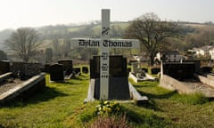 Grave of poet Dylan Thomas, Laugharne, Carmarthenshire.