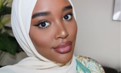 Hani Sidow Perfect nude lipstick for instaglam column