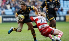 Jimmy Gopperth scored a hat-trick and ended the game with 25 points as Wasps beat Gloucester 35-22.