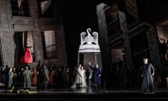 Lohengrin at the Royal Opera House.