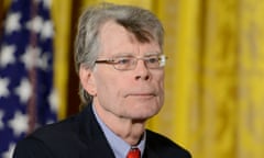 President Obama To Award 2014 National Medal Of Arts And National Humanities Medal<br>WASHINGTON, DC - SEPTEMBER 10: President Barack Obama presents author Stephen King with the 2014 National Medal of Arts at The White House on September 10, 2015 in Washington, DC. (Photo by Leigh Vogel/WireImage)