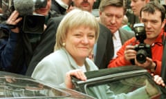 Mo Mowlam in 1997.