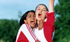 Parminder Nagra and Keira Knightley in Bend It Like Beckham