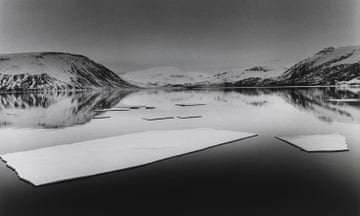 MCCUL100979-hires
Don McCullin (b. 1935)
The extreme Arctic, Norway
2019
Gelatin Silver Print
Image: 34.5 x 51 cm/ 13 x 20 inches
Sheet: 49.3 x 61 cm/ 19 x 24 inches Please also ensure that all works that are provided are shown in full, with no overprinting or manipulation.