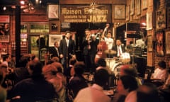 Jazz musicians at Maison Bourbon nightclub on Bourbon Street in New Orleans<br>AAXEY1 Jazz musicians at Maison Bourbon nightclub on Bourbon Street in New Orleans