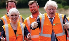 British PM Boris Johnson's visit to North Dorset<br>British Prime Minister Boris Johnson and Culture Secretary Nadine Dorries visit Henbury Farm in North Dorset, where Wessex Internet are laying fibre optics in the field, in Dorset, Britain, August 30, 2022. Ben Birchall/Pool via REUTERS