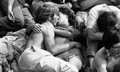 Crowd Kiss<br>A couple kissing in the crowd at the Isle of Wight Pop Festival.(Photo by William Lovelace/Getty Images)
portrait;male;female;couple;youth;Music;Music
Festival;Europe;Britain;England;EXP
;ES/G/TYP/EURO
BRI/HIPPIES;(EX