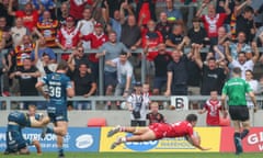 Sam Stone dives over for the winning try in extra time to give Salford a 24-20 victory against Warrington