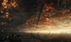 The sky is falling ... London is destroyed in the new trailer for Independence Day: Resurgence.