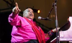 Les McCann At Damrosch Park Bandshell<br>American jazz &amp; soul musician Les McCann plays piano during the 'Keep A Light in The Window: An Homage To Joel Dorn' concert at Damrosch Park Bandshell, Lincoln Center Out of Doors, Lincoln Center, New York, New York, August 13, 2008. (Photo by Jack Vartoogian/Getty Images)