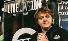 Lewis Capaldi is setting up Livelive zones at his concerts, where fans can get help with any mental health issues.