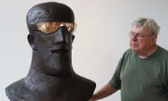 Ken Cook with Elisabeth Frink’s sculpture Goggle Head II