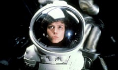 ALIEN<br>SIGOURNEY WEAVER Character(s): Riple Film ‘ALIEN’ (1979) Directed By RIDLEY SCOTT 25 May 1979 SSV85273 Allstar Collection/20TH CENTURY FOX **WARNING** This photograph can only be reproduced by publications in conjunction with the promotion of the above film. For Editorial Use Only.