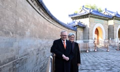 Anthony Albanese and Penny Wong re-enact the famous picture of Gough Whitlam at the Echo Wall at the Temple of Heaven in Beijing