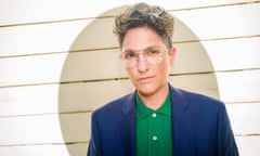 Jill Soloway, wroter and creator of hit Amazon Prime show “Transparent”. NB: Jill wanted to be presented ina very masculine way and prefers entirely neutral pronoouns “they”. “them” etc.
