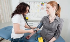 Measuring blood pressure