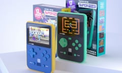 Super Pocket retro handheld console