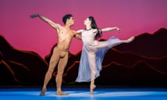 Embargo on images until 10pm on 02-06-22<br>Francesca Hayward (Tita) and Marcelino Sambé (Pedro) in Like Water For Chocolate by The Royal Ballet @ Royal Opera House. Choreography by Christopher Wheeldon. Conductor Alondra de la Parra. (Opening 02-06-2022) ©Tristram Kenton 06-22 (3 Raveley Street, LONDON NW5 2HX TEL 0207 267 5550 Mob 07973 617 355)email: tristram@tristramkenton.com