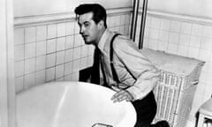 1945, THE LOST WEEKEND<br>RAY MILLAND Character(s): Don Birnam Film 'THE LOST WEEKEND' (1945) Directed By BILLY WILDER 16 November 1945 CTQ52110 Allstar/PARAMOUNT (USA 1945) **WARNING** This Photograph is for editorial use only and is the copyright of PARAMOUNT and/or the Photographer assigned by the Film or Production Company &amp; can only be reproduced by publications in conjunction with the promotion of the above Film. A Mandatory Credit To PARAMOUNT is required. The Photographer should also be credited when known. No commercial use can be granted without written authority from the Film Company.