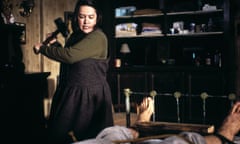 Kathy Bates as Annie Wilkes in Misery.