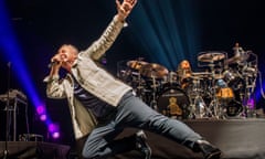 Throwing shapes …Jim Kerr, of Simple Minds, in full flow at Leeds.