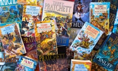 A collection of Discworld novels by the popular best selling English author Sir Terry Pratchett - concept: reading, comedic fantasy<br>2C93M58 A collection of Discworld novels by the popular best selling English author Sir Terry Pratchett - concept: reading, comedic fantasy