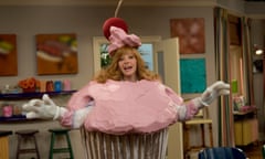 Lisa Kudrow as Valerie Cherish.