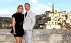 Léa Seydoux and Daniel Craig in Matera, southern Italy where scenes from No Time To Die were filmed.