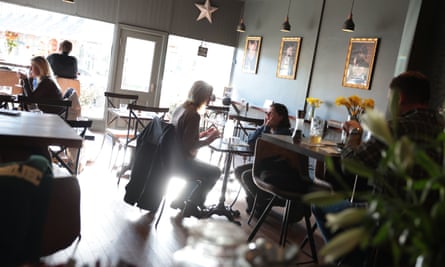 Customers at the Oak Tree.