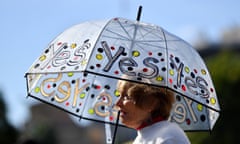 Thousands rally nationwide to back Australia's Indigenous voice to parliament<br>epaselect epa10722130 A woman holding an umbrella in support of the 'yes' vote takes part in a 'Yes23' community event in support of an Indigenous Voice to Parliament, in Sydney, New South Wales, Australia, 02 July 2023. Thousands rallied in Australia on 02 July in support of the Indigenous voice. A referendum later this year will seek to amend the country's constitution by creating the 'Aboriginal and Torres Strait Islander Voice' to represent Indigenous Australians to the parliament and federal government on matters of Indigenous affairs.  EPA/BIANCA DE MARCHI AUSTRALIA AND NEW ZEALAND OUT