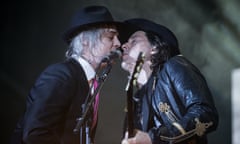 Pete Doherty and Carl Barât of the Libertines in Glasgow on Thursday.
