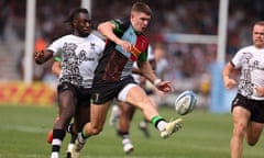 Luke Northmore attacks for Harlequins