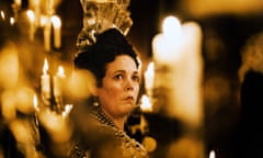 THE FAVOURITE, Olivia Colman, 2018. ph: Atsushi Nishijima / TM &amp; copyright © Fox Searchlight Pictures. All rights reserved. / courtesy Everett Collection<br>R6EAP8 THE FAVOURITE, Olivia Colman, 2018. Film still. ph: Atsushi Nishijima / TM &amp; copyright © Fox Searchlight Pictures. All rights reserved. / courtesy Everett Collection