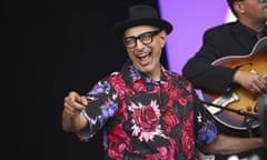 Jeff Goldblum performs with the Mildred Snitzer Orchestra at Glastonbury.
